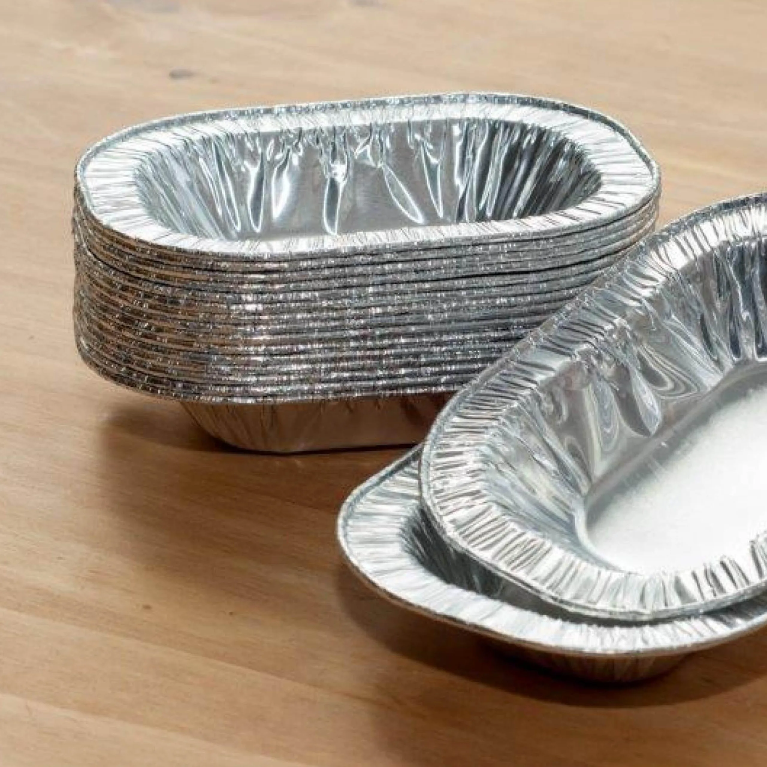 ALUMINIUM PIE TRAY OVAL 140ml 135x100 diam