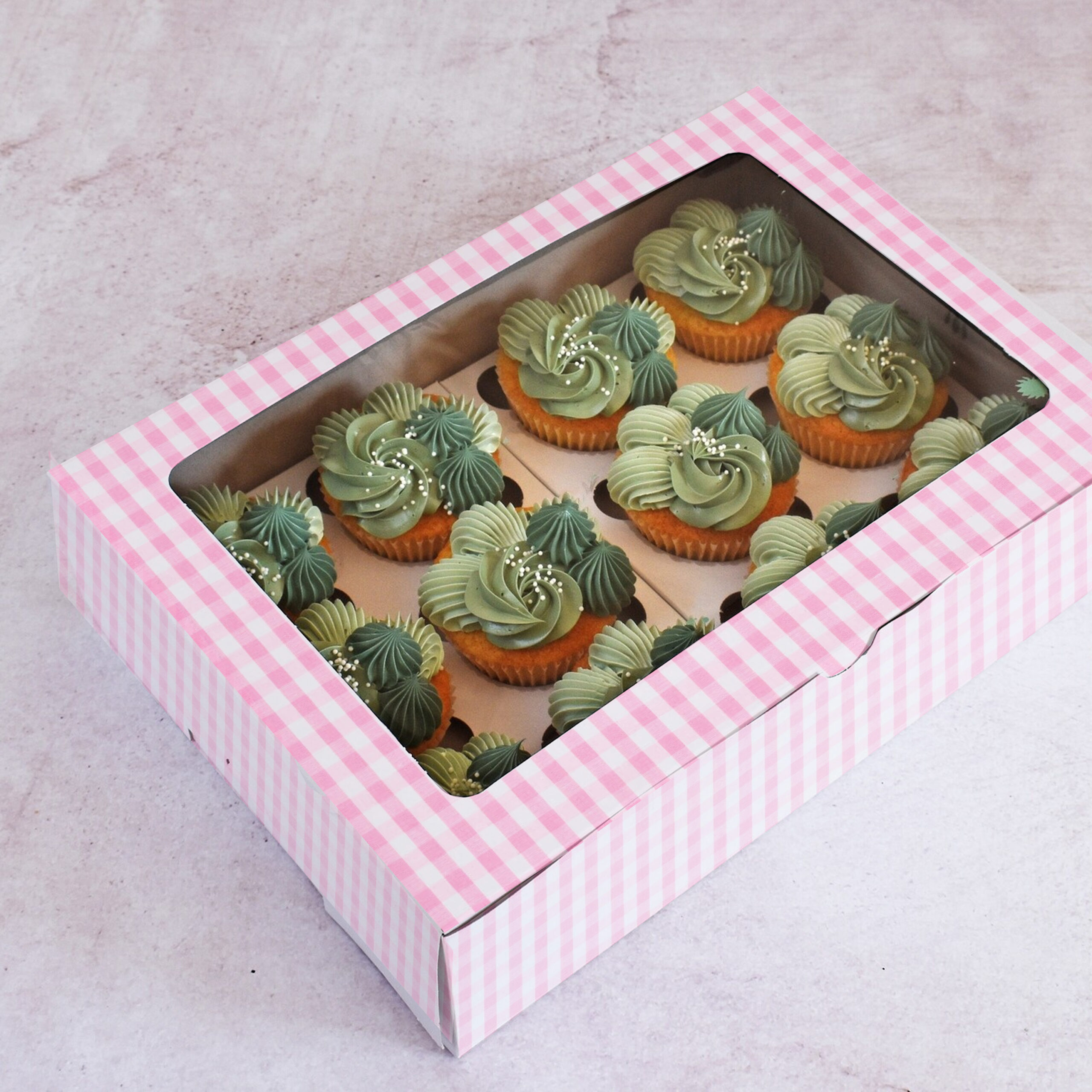 CUPCAKE BOX
WITH WINDOW
BLUE / PINK 12cup