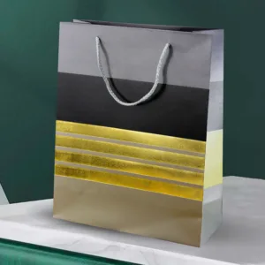 GIFT BAG 26x10x32cm HORIZONTAL LINES DESIGN